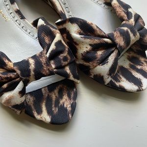 NWOB Alice + Olivia Leopard Print Wedges